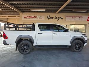 Toyota Hilux 2.8GD-6 double cab 4x4 Legend auto - Image 3