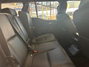 Toyota Land Cruiser Prado 2.8GD VX-L - Image 14