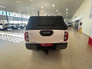 Toyota Hilux 2.8GD-6 double cab 4x4 Legend auto - Image 5