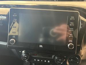 Toyota Hilux 2.8GD-6 double cab 4x4 Legend auto - Image 12