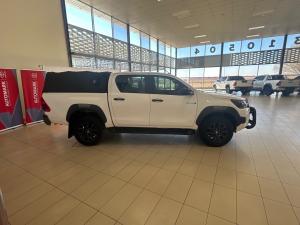 Toyota Hilux 2.8GD-6 double cab 4x4 Legend auto - Image 3