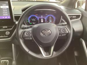 Toyota Corolla Cross 1.8 HEV XR - Image 8