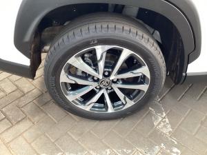 Toyota Corolla Cross 1.8 HEV XR - Image 20