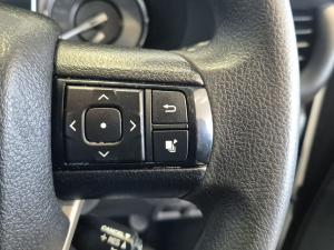 Toyota Hilux 2.4 GD-6 RB Raider automaticD/C - Image 10