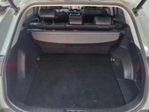 Toyota RAV4 2.0 VX CVT - Image 11