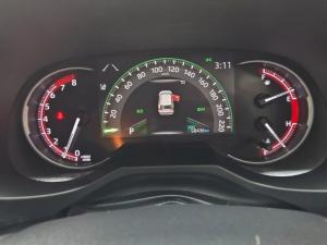 Toyota RAV4 2.0 VX CVT - Image 9