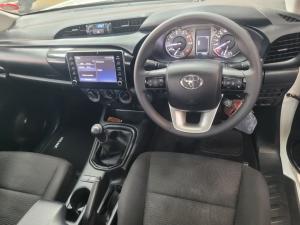 Toyota Hilux 2.4 GD-6 RB RaiderS/C - Image 6