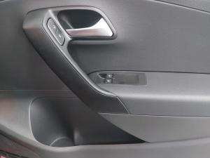 Volkswagen Polo Vivo 1.4 - Image 9