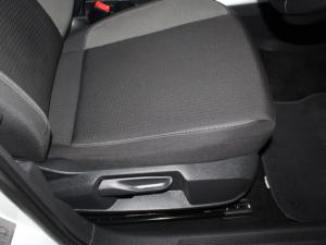 Volkswagen Polo 1.0 TSI Life - Image 17