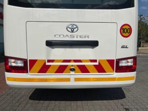 Toyota Coaster 2.8D GL automatic 23 Seater B/S - Image 24