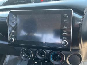 Toyota Hilux 2.4 GD-6 RB RaiderE/CAB - Image 14
