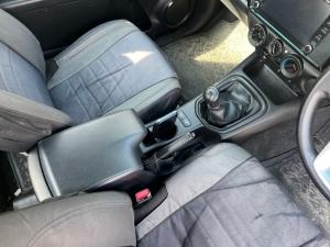 Toyota Hilux 2.4 GD-6 RB SRXE/CAB - Image 12