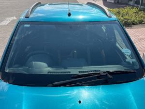 Renault Kwid 1.0 Climber 5-Door AMT - Image 15