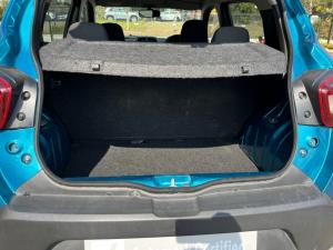 Renault Kwid 1.0 Climber 5-Door AMT - Image 19