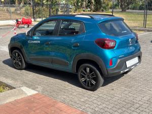 Renault Kwid 1.0 Climber 5-Door AMT - Image 22
