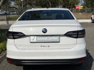 Volkswagen Polo 1.6 Tiptronic - Image 5