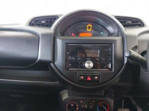 Suzuki S-Presso 1.0 GL manual - Image 8