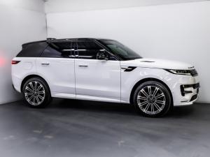 Land Rover Range Rover Sport D350 Dynamic HSE - Image 2