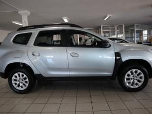 Renault Duster 1.5dCi Zen manual - Image 2