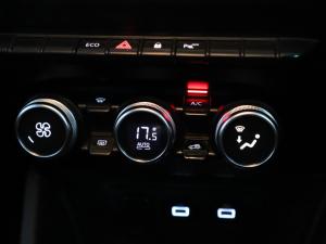 Renault Duster 1.5dCi Zen manual - Image 9