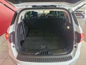 Ford Everest 2.0Bi-Turbo XLT - Image 6
