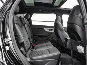 Audi Q7 55TFSI quattro Black Edition - Image 15