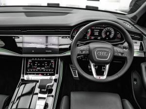 Audi Q7 55TFSI quattro Black Edition - Image 18