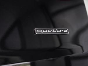 Audi Q7 55TFSI quattro Black Edition - Image 23