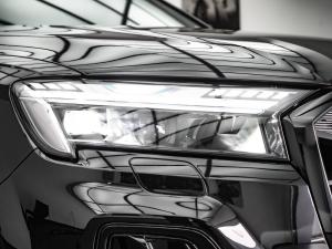 Audi Q7 55TFSI quattro Black Edition - Image 4