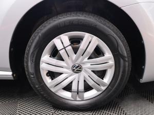 Volkswagen Polo Vivo hatch 1.4 Trendline - Image 13