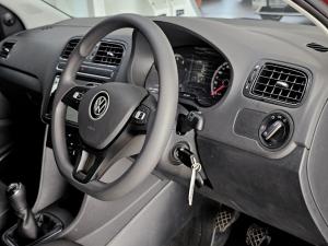 Volkswagen Polo Vivo hatch 1.4 Life - Image 16