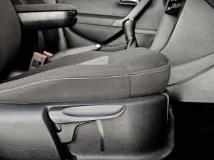 Volkswagen Polo Vivo hatch 1.4 Life - Image 20