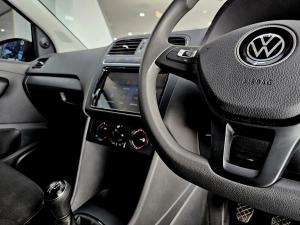 Volkswagen Polo Vivo hatch 1.4 Life - Image 24