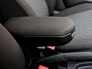 Volkswagen Polo Vivo hatch 1.4 Life - Image 27