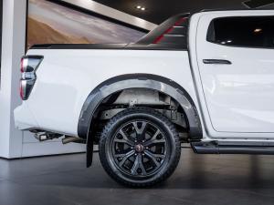 Isuzu D-Max 3.0TD double cab V-Cross - Image 14