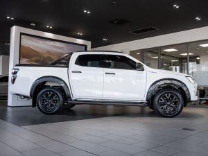 Isuzu D-Max 3.0TD double cab V-Cross - Image 16
