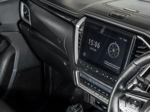 Isuzu D-Max 3.0TD double cab V-Cross - Image 21