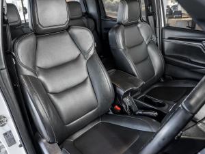 Isuzu D-Max 3.0TD double cab V-Cross - Image 27
