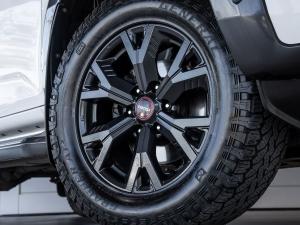 Isuzu D-Max 3.0TD double cab V-Cross - Image 5