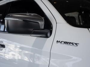Isuzu D-Max 3.0TD double cab V-Cross - Image 6