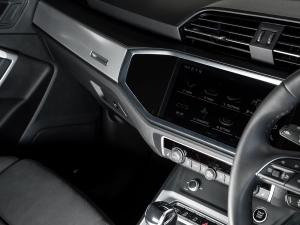 Audi Q3 Sportback 35TDI Black Edition - Image 20