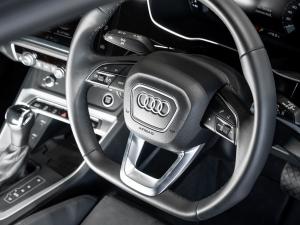 Audi Q3 Sportback 35TDI Black Edition - Image 22
