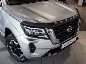 Nissan Navara 2.5DDTi double cab LE Plus 4x4 - Image 4