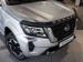 Nissan Navara 2.5DDTi double cab LE Plus 4x4 - Thumbnail 4