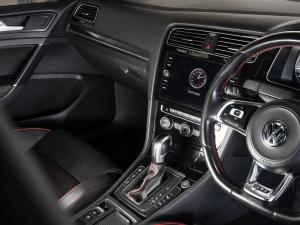 Volkswagen Golf GTI - Image 19