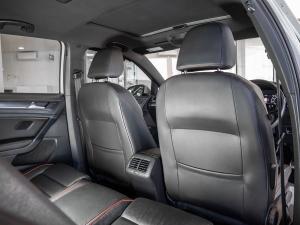 Volkswagen Golf GTI - Image 27