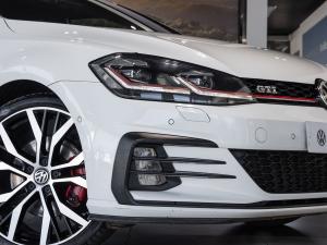 Volkswagen Golf GTI - Image 3