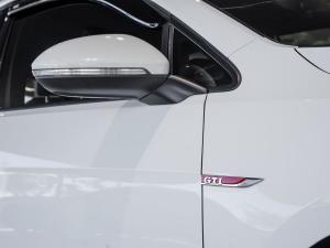 Volkswagen Golf GTI - Image 6