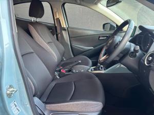 Mazda Mazda2 1.5 Dynamic manual - Image 11