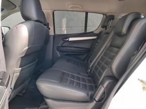 Isuzu mu-X 3.0 - Image 12